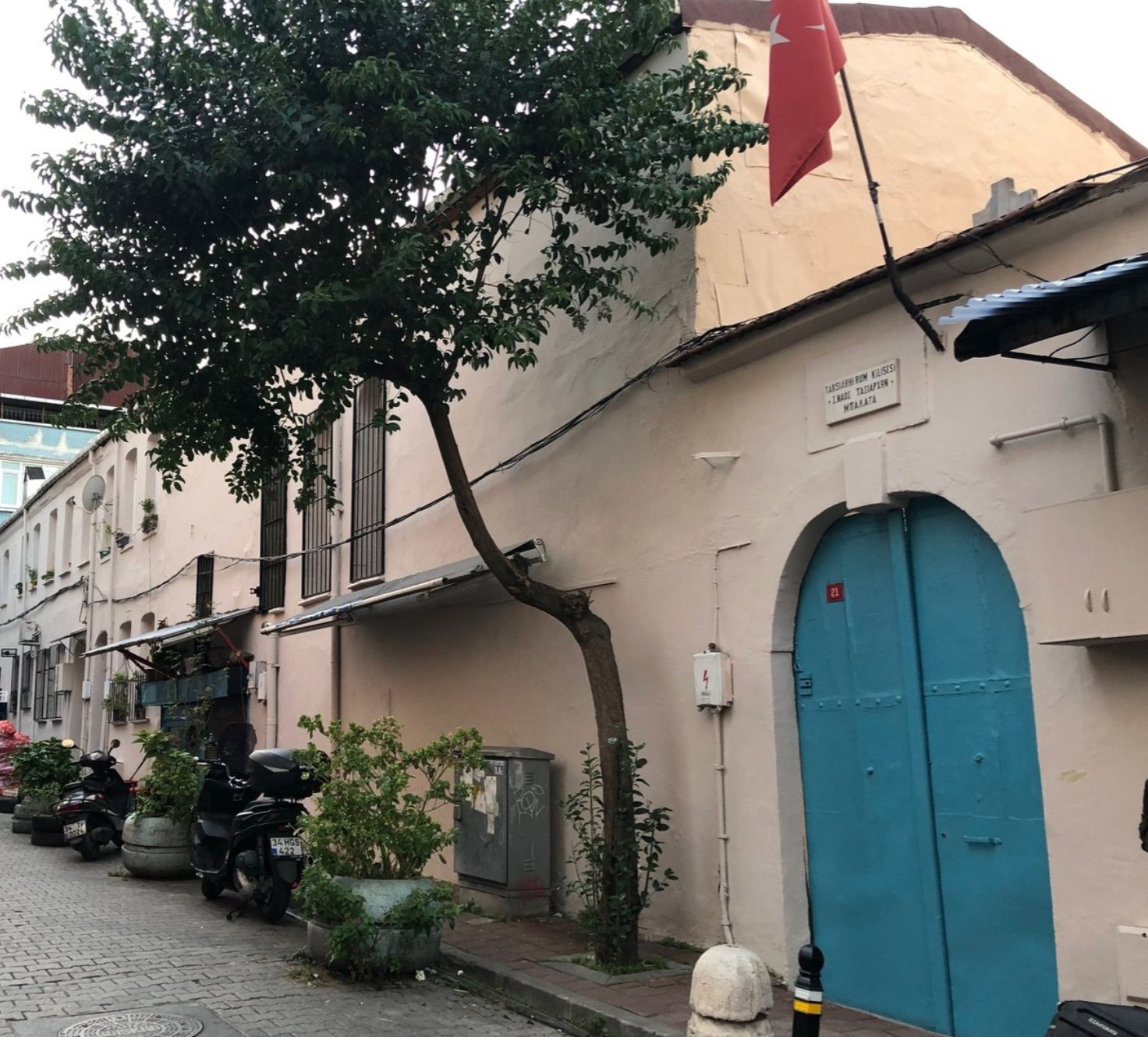 Taksiarhes Rum Ortodoks Kilisesi